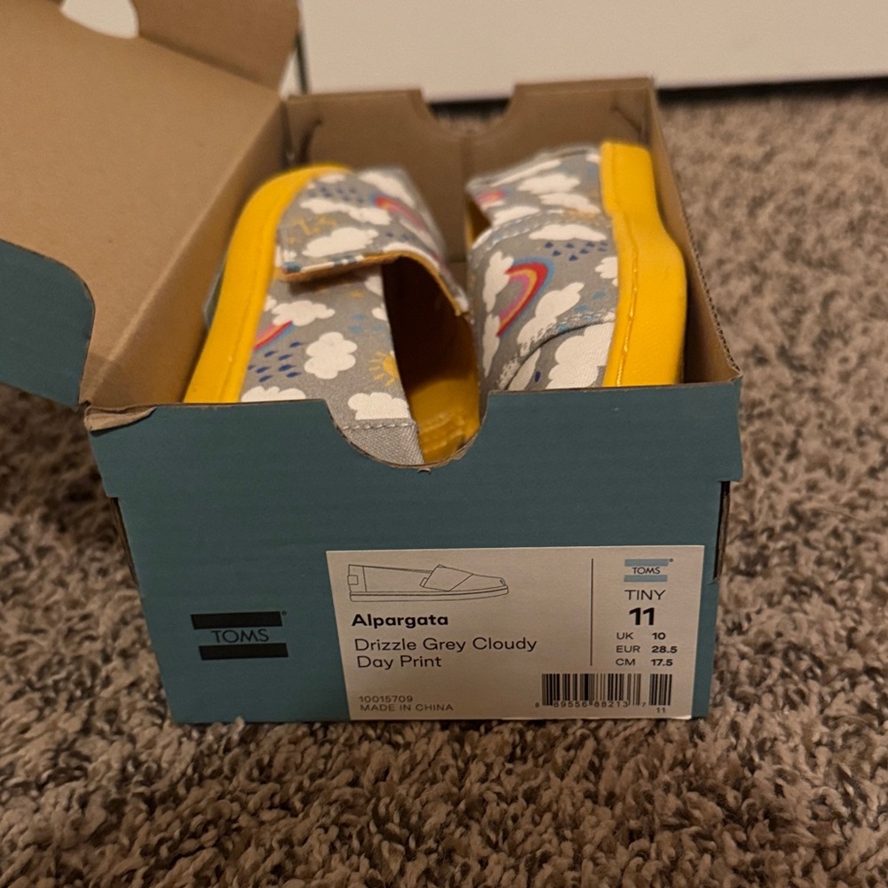 Tiny TOMS Alpargata Cloudy Day Print Size 11